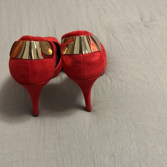 Call It Spring - Picture 3 of 4